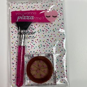 🎈 4/$25 or 10/$50 Lulu girls shimmer contour brush set - new